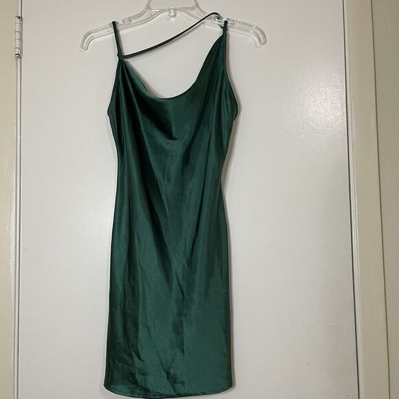NWOT Motel rocks Iza Slip mini Dress In Satin Forest Green size Small - Picture 2 of 6